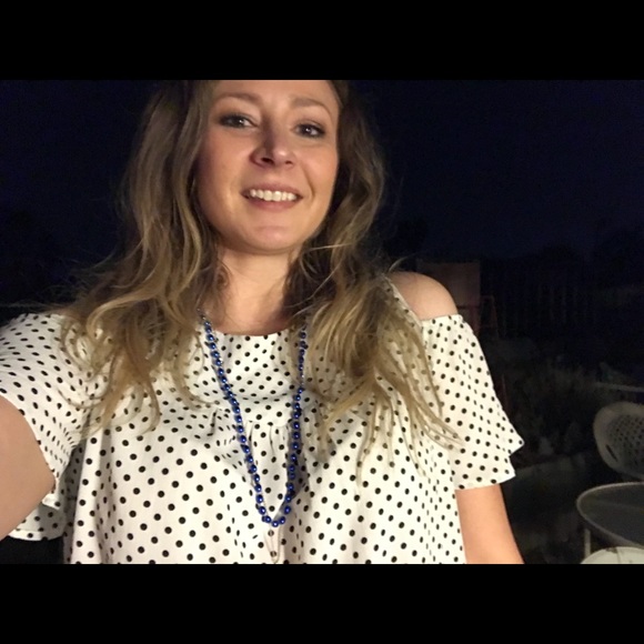 Meet your Posher, Christine - Picture 2 of 4